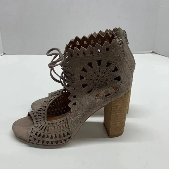 Jeffrey Campbell Cordia Peep Toe Heels Laser Cut Suede High Heels Ankle Size 6.5 - Picture 5 of 12